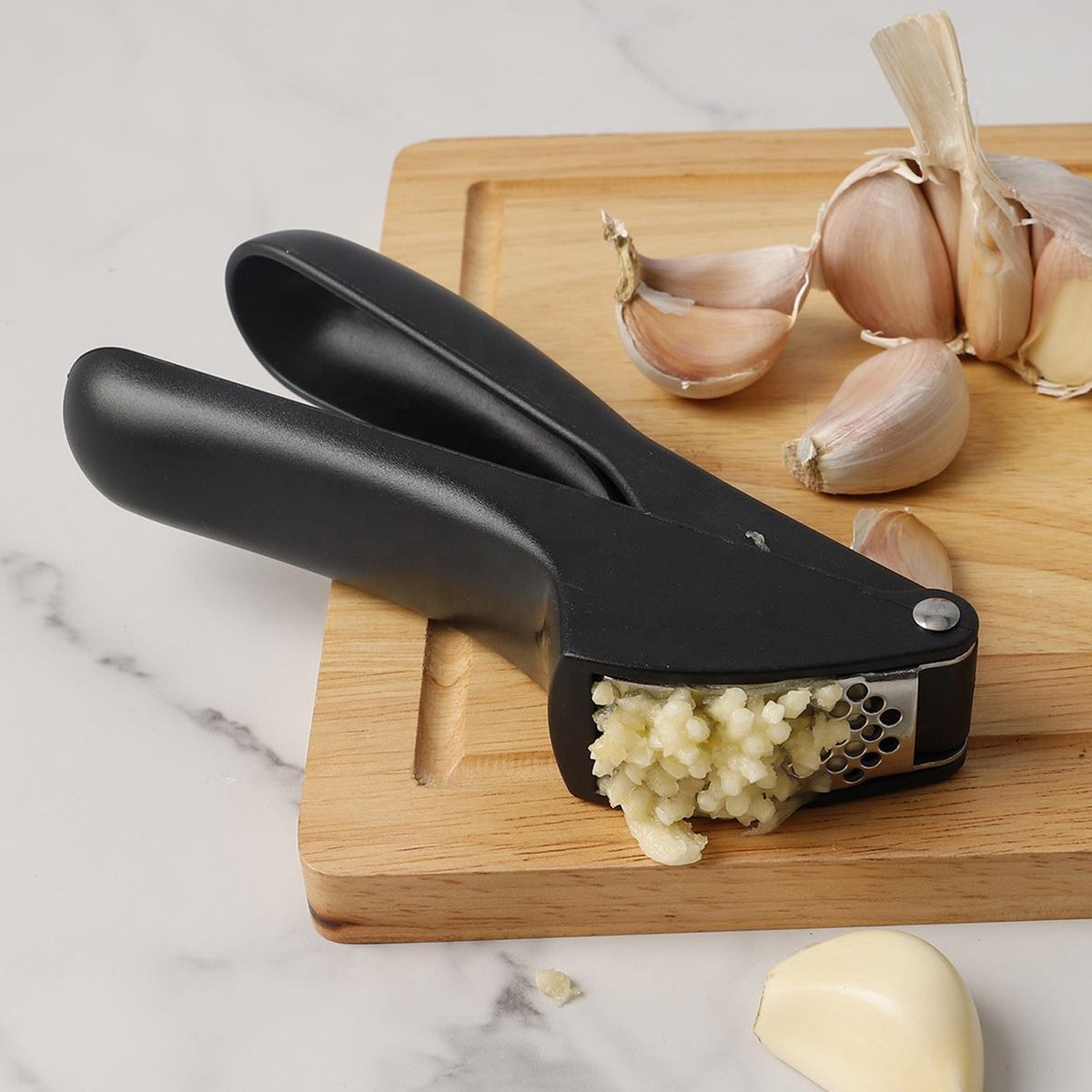 Manual Garlic Press Crusher Tool (1 Pc)